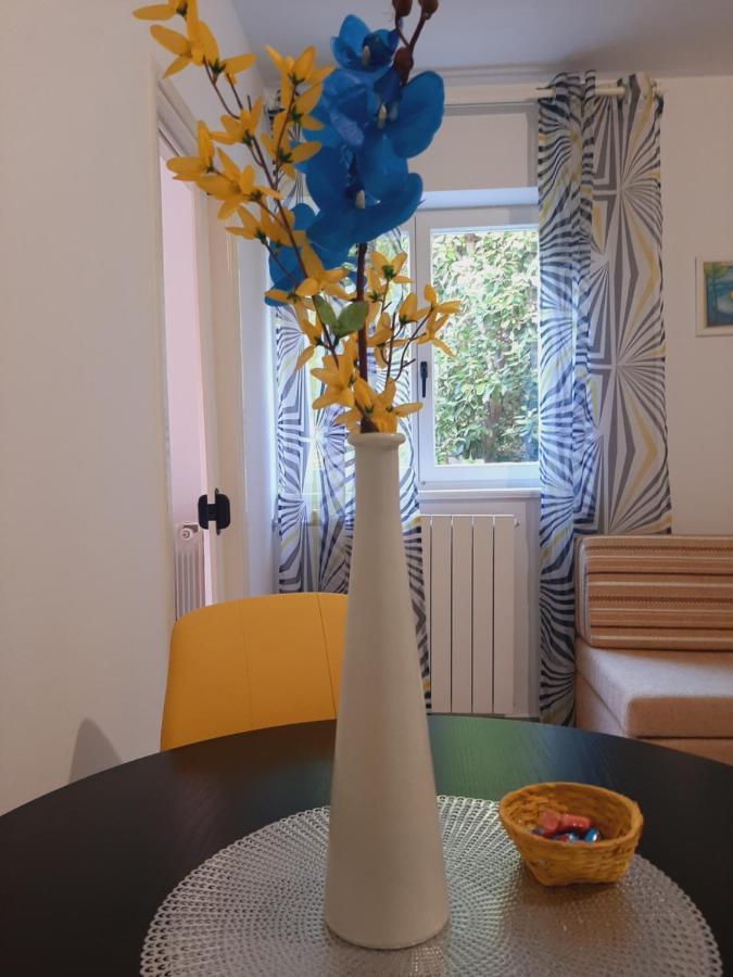 Apartment Sandra Rabac Exterior foto